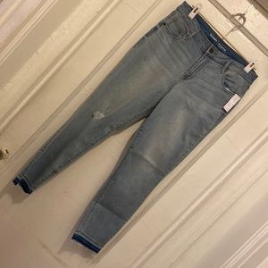 OLD NAVY super stretchy Rockstar jeans